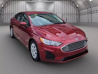 Used 2019 Ford Fusion S image 1