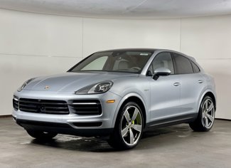 Used 2023 Porsche Cayenne Coupe image 1