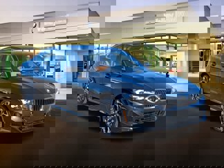 New 2025 BMW 330i Sedan w/ Convenience Package image 1