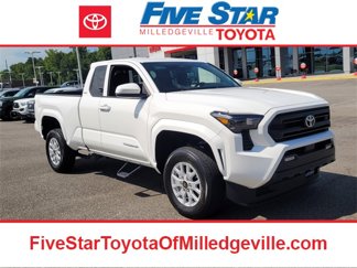 Used 2024 Toyota Tacoma SR5 image 1