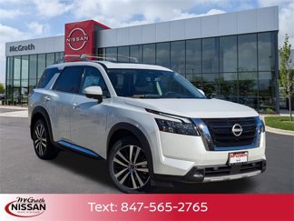 New 2025 Nissan Pathfinder Platinum w/ Cargo Package image 1
