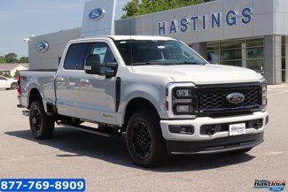 New 2025 Ford F350 4x4 Crew Cab Super Duty image 1