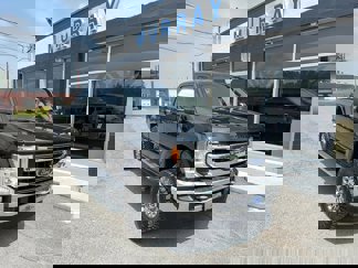 Used 2020 Ford F250 XLT image 1