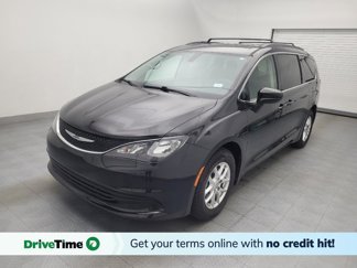 Used 2020 Chrysler Voyager Lxi image 1