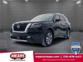 New 2025 Nissan Pathfinder SL image 1