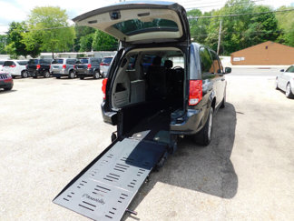 Used 2019 Dodge Grand Caravan SE w/ Power Convenience Group I image 1