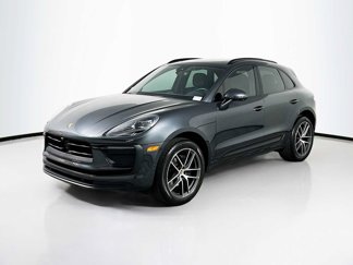 Used 2024 Porsche Macan image 1