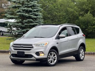 Used 2017 Ford Escape SE w/ SE Leather Comfort Package image 1