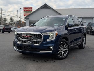 Used 2022 GMC Terrain Denali image 1