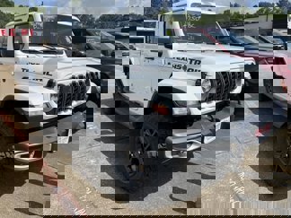 New 2025 Jeep Gladiator Sport image 1