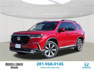 New 2025 Honda Pilot Touring image 1