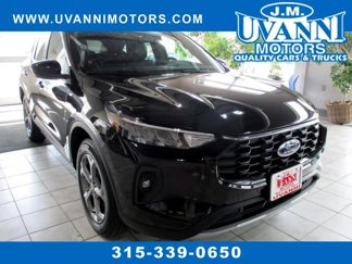 Used 2025 Ford Escape ST-Line Select image 1