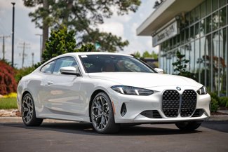 New 2026 BMW 430i Coupe w/ Premium Package image 1
