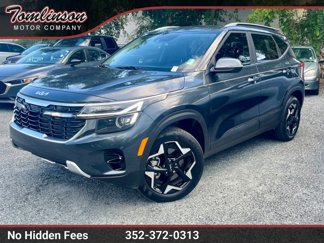 Used 2025 Kia Seltos S image 1
