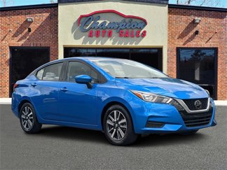 Used 2021 Nissan Versa SV image 1