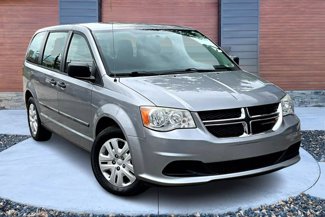 Used 2014 Dodge Grand Caravan American Value Package w/ UConnect Hands-Free Group image 1