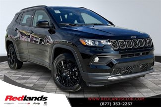 New 2026 Jeep Compass Latitude image 1