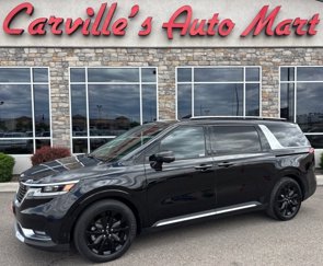 Used 2022 Kia Carnival SX Prestige image 1