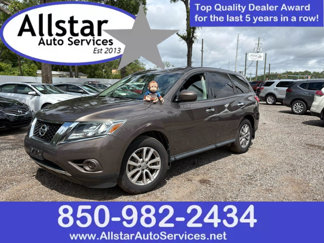 Used 2015 Nissan Pathfinder S image 1