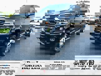 New 2025 RAM 4500 4x4 Crew Cab DRW image 1