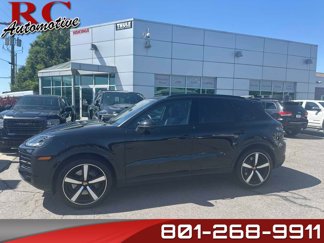Used 2024 Porsche Cayenne image 1