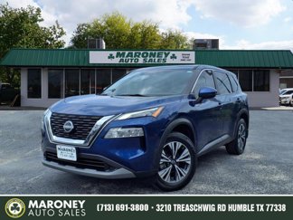 Used 2022 Nissan Rogue SV image 1