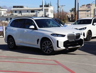 Used 2024 BMW X5 xDrive50e image 1