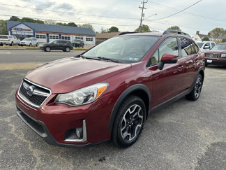 Used 2017 Subaru Crosstrek 2.0i Limited image 1