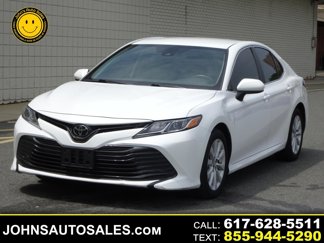 Used 2019 Toyota Camry XLE image 1