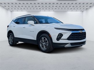Used 2023 Chevrolet Blazer LT image 1