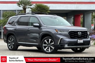 Used 2025 Honda Pilot Elite image 1