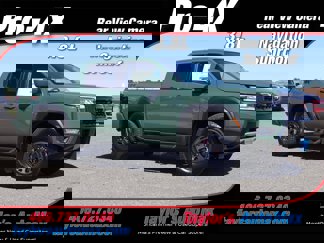 New 2025 Nissan Frontier PRO-4X w/ Pro Premium Package image 1