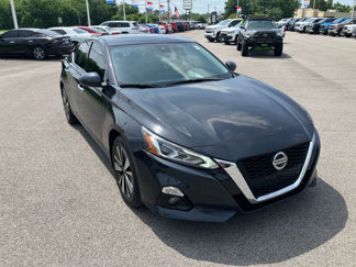 Used 2021 Nissan Altima 2.5 SL image 1