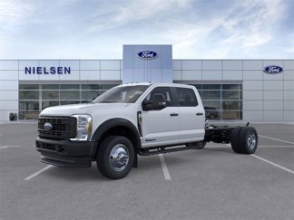 New 2025 Ford F550 4x4 Crew Cab image 1