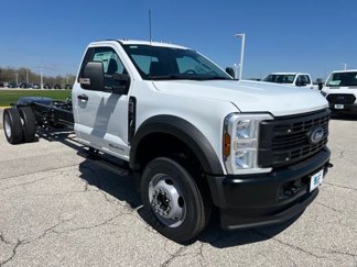 New 2025 Ford F550 4x4 Regular Cab Super Duty image 1
