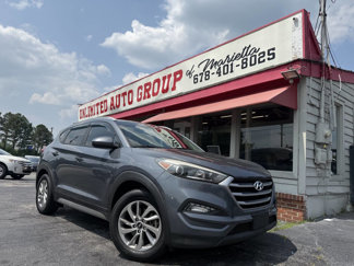 Used 2017 Hyundai Tucson SE image 1