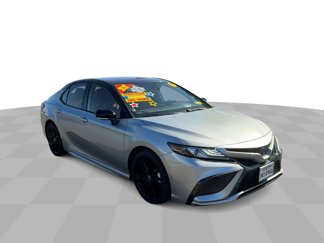 Used 2022 Toyota Camry XSE image 1