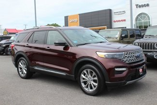 Used 2022 Ford Explorer Limited w/ Equipment Group 301A image 1