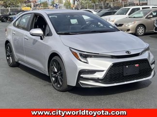 Used 2025 Toyota Corolla SE image 1