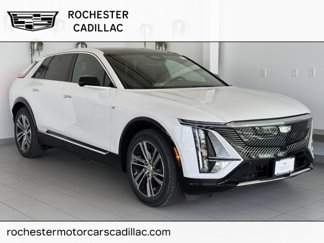 New 2025 Cadillac Lyriq Luxury image 1