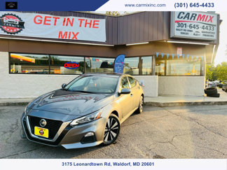 Used 2021 Nissan Altima 2.5 SV image 1