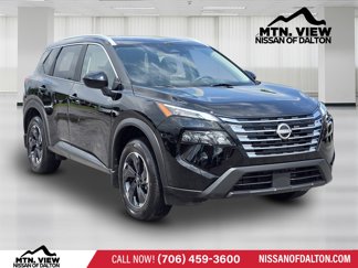 Used 2024 Nissan Rogue SV w/ SV Premium Package image 1