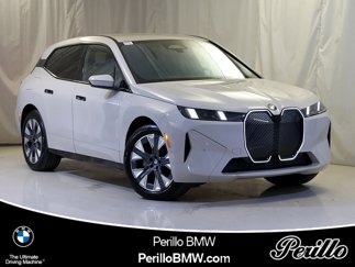Used 2026 BMW iX xDrive45 w/ Premium Package image 1