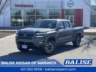 New 2025 Nissan Frontier SL image 1