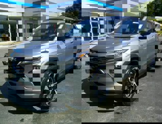 New 2025 Chevrolet Trax RS image 1