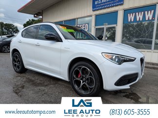 Used 2022 Alfa Romeo Stelvio Veloce image 1