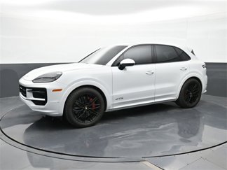 Used 2025 Porsche Cayenne GTS image 1