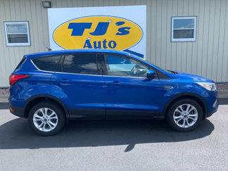 Used 2019 Ford Escape SE image 1