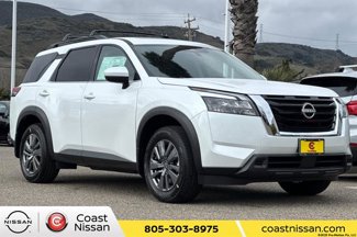 New 2025 Nissan Pathfinder SV w/ SV Premium Package image 1
