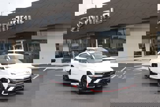 New 2025 Hyundai Elantra N image 1